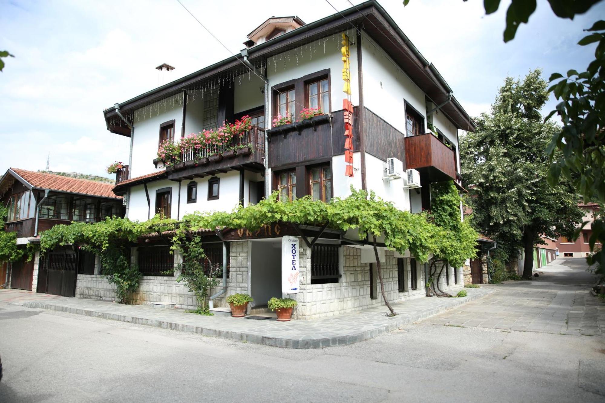 Oazis Family Hotel Λόβετς Εξωτερικό φωτογραφία