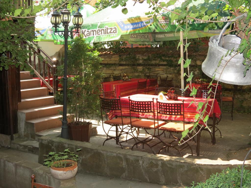 Oazis Family Hotel Λόβετς Εξωτερικό φωτογραφία