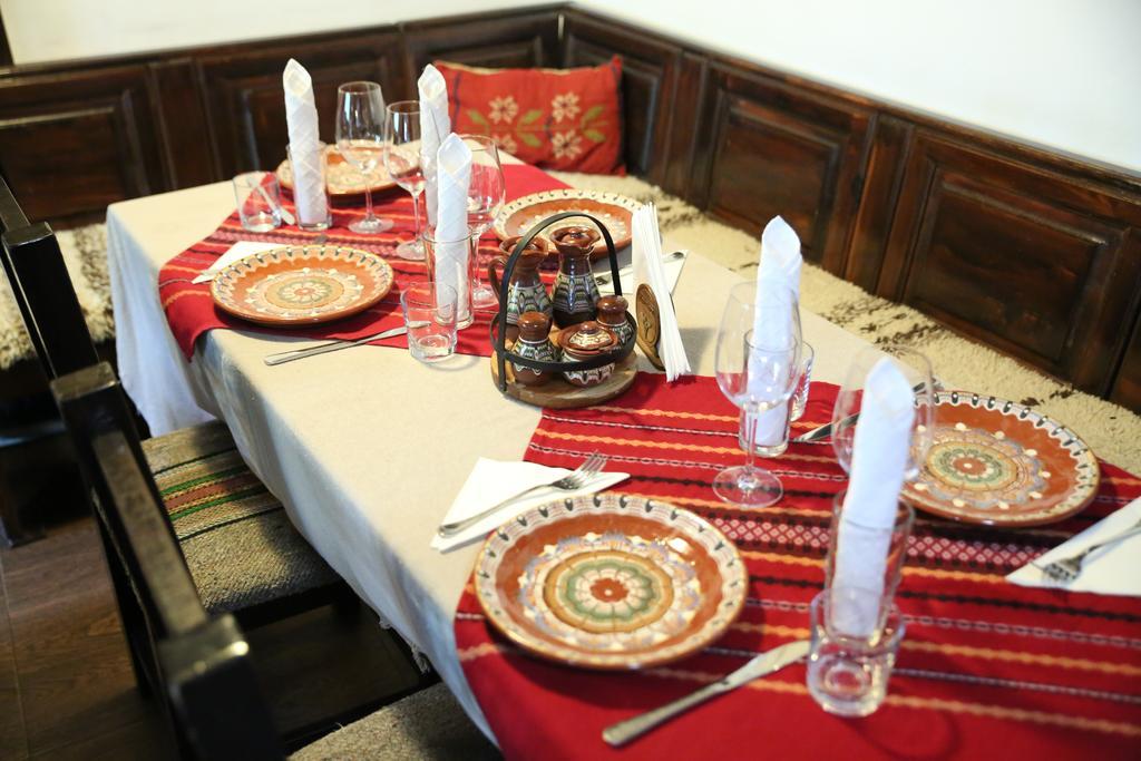 Oazis Family Hotel Λόβετς Εξωτερικό φωτογραφία
