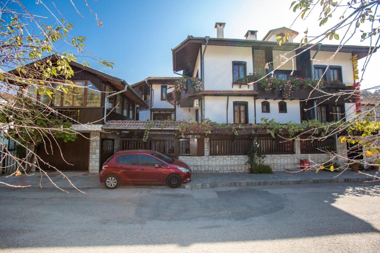 Oazis Family Hotel Λόβετς Εξωτερικό φωτογραφία