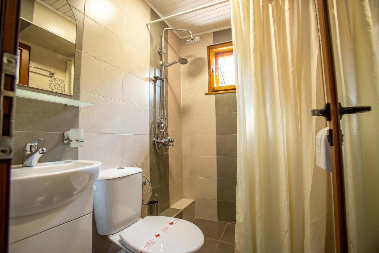 Oazis Family Hotel Λόβετς Εξωτερικό φωτογραφία